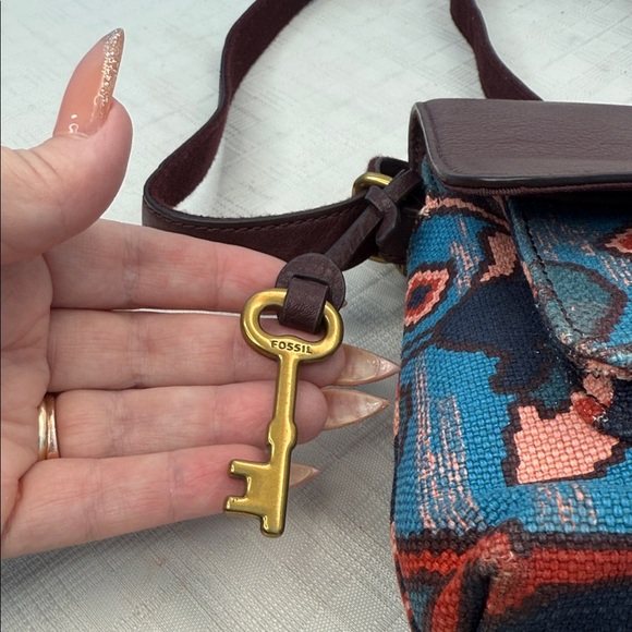 Fossil Women’s Kinley Small Crossbody Purse Handbag - Picture 8 of 12